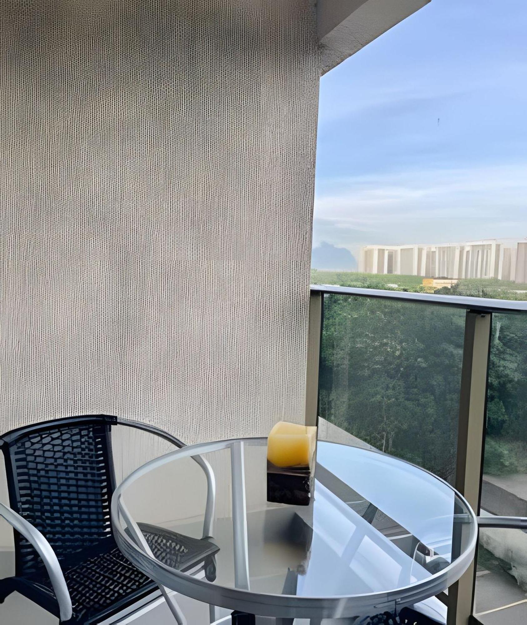 Holiday home Venha De Hospedar No Barra Olimpica Suite 404B *